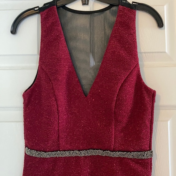 le chateau Dress - Picture 5 of 10